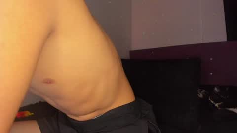heellboy_ online show from July 28, 12:49 am
