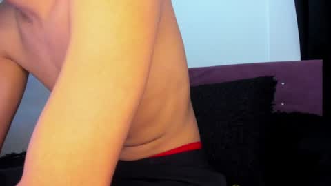 heellboy_ online show from August 14, 12:03 am