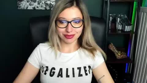 Heidi online show from August 12, 6:27 am