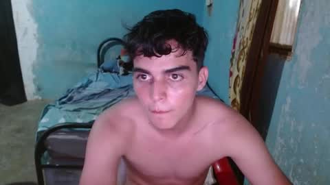 heiker__ online show from May 30, 4:37 am