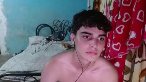 heiker__ online show from June 5, 2:05 am
