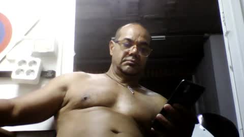Heist Stein online show from August 7, 11:38 pm