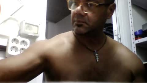 Heist Stein online show from August 9, 11:28 pm