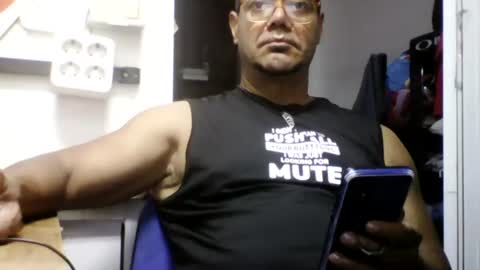 Heist Stein online show from August 12, 10:23 pm