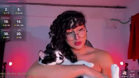 heka_prudence online show from August 9, 12:06 pm