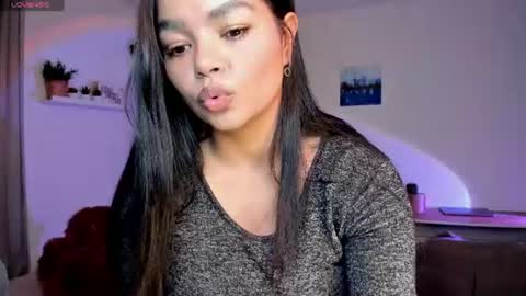helen_miller online show from August 6, 11:04 pm