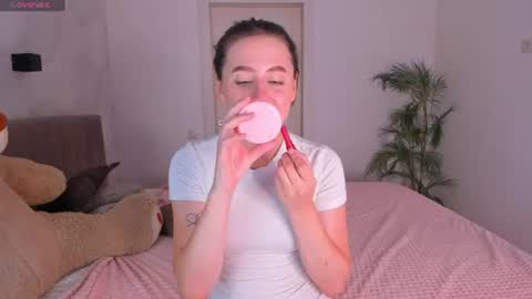 Helen online show from July 25, 10:41 am