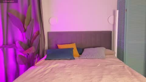 Helen online show from August 16, 6:12 pm