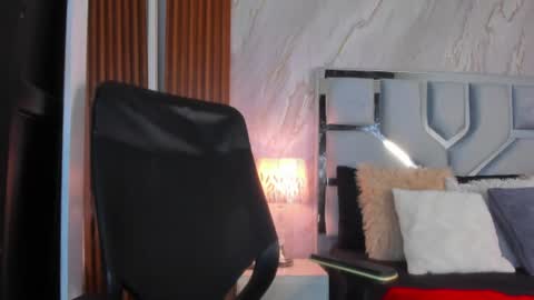 Helena Santos online show from August 15, 10:41 am