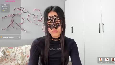 helenblazetrt online show from July 27, 4:29 am