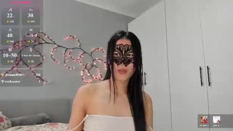 helenblazetrt online show from August 10, 3:19 am