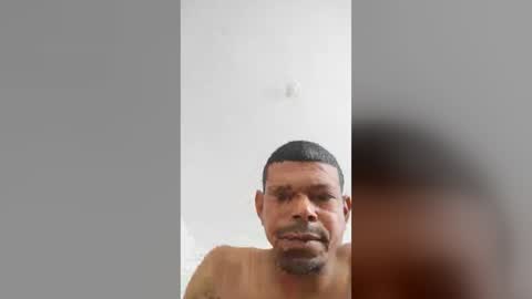 helenok32 online show from September 5, 3:06 pm