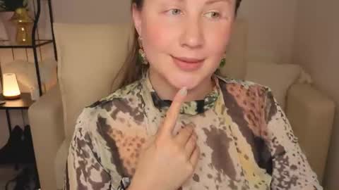 Helen online show from August 4, 7:16 am