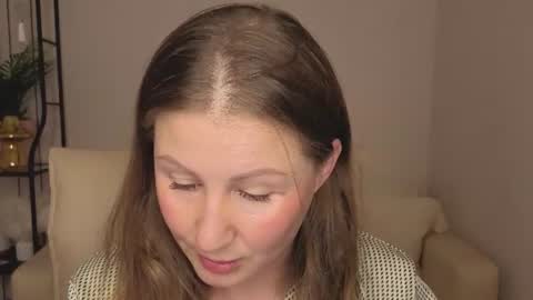 Helen online show from August 8, 2:55 am