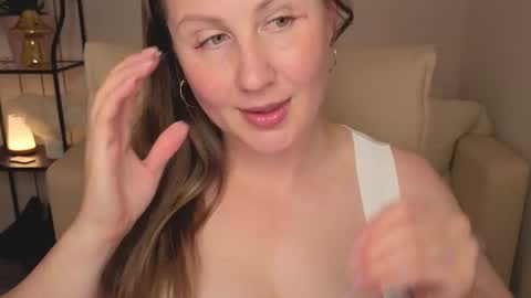 Helen online show from August 9, 6:25 am