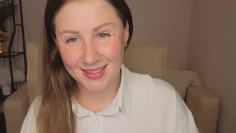 Helen online show from August 14, 2:59 am