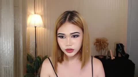 Helery online show from August 2, 12:23 pm