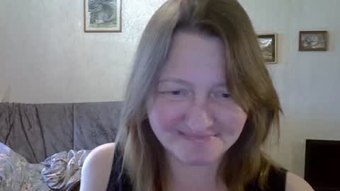 helgacharming online show from July 8, 8:18 am