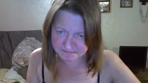 helgacharming online show from July 31, 1:01 am