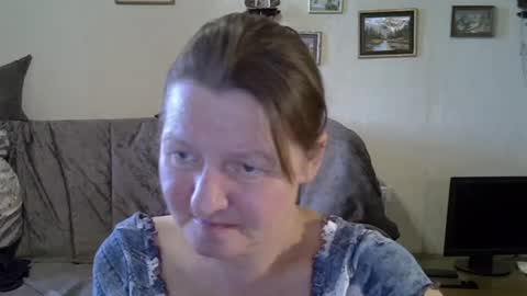 helgacharming online show from August 13, 9:34 am