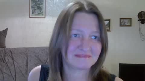 helgacharming online show from August 16, 1:04 pm