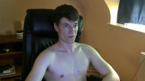Micha online show from March 24, 8:03 pm