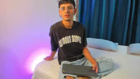 Dante online show from August 11, 7:49 pm