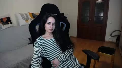 Helen online show from June 24, 8:55 pm
