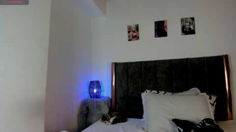 helldy_666 online show from July 18, 6:20 pm