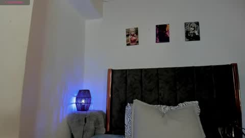 helldy_666 online show from August 2, 12:39 am