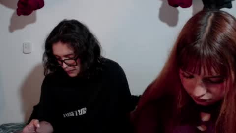 hellen_max_ online show from August 1, 12:05 am
