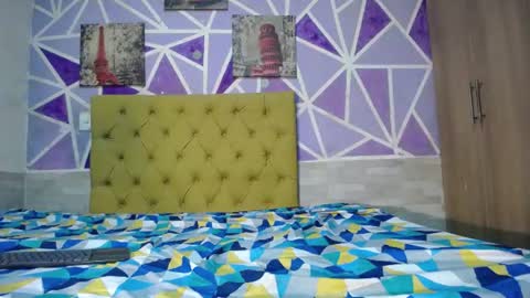 hellen maya online show from June 18, 9:53 am