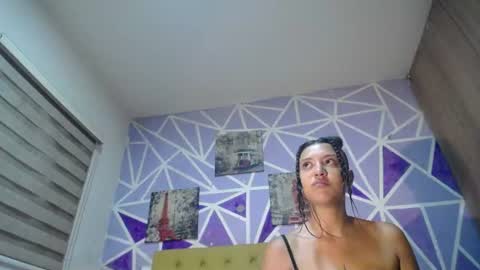hellen maya online show from June 22, 11:22 am