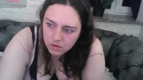 Hellen online show from August 29, 6:18 pm