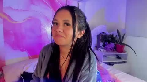 Hellen lopez online show from August 7, 1:49 am