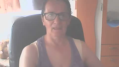 kembra 999 online show from July 1, 6:14 am