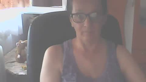 kembra 999 online show from July 31, 10:43 am