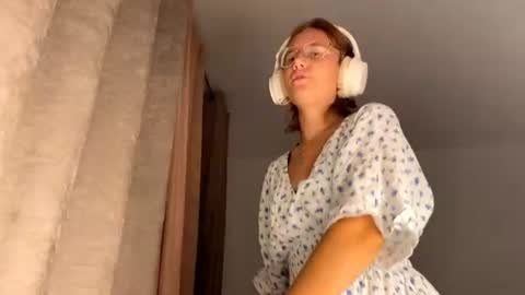 Hiyaa my name is Kaylee ntmu  online show from August 13, 7:06 pm