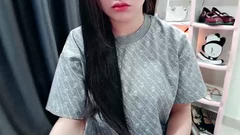 hellokitty_sexy online show from August 10, 2:24 am