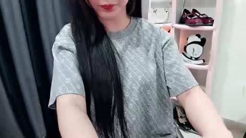 hellokitty_sexy online show from August 10, 9:00 am