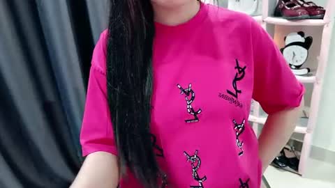 hellokitty_sexy online show from August 11, 5:42 am