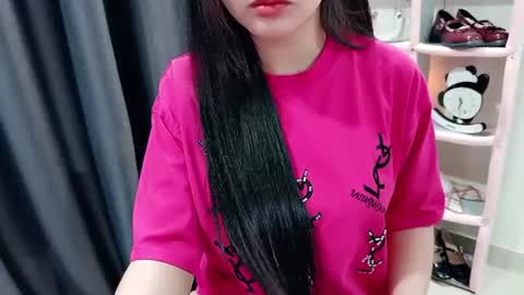 hellokitty_sexy online show from August 11, 6:48 am