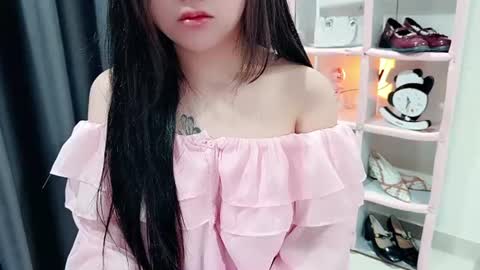 hellokitty_sexy online show from August 14, 4:38 am
