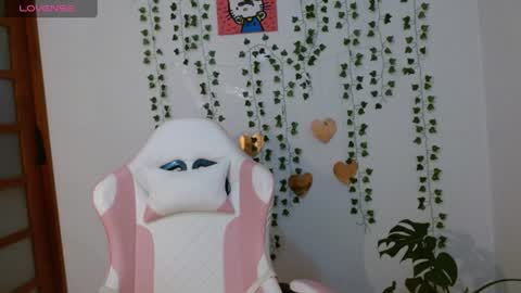 hellokitty_valery1 online show from August 9, 2:01 am