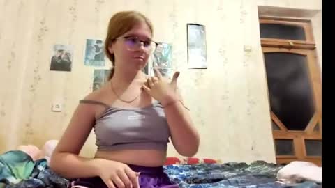 Leila online show from August 14, 2:26 am