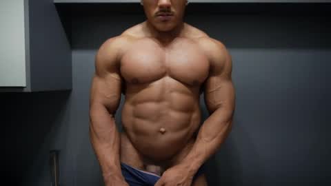 henrimusclee online show from April 2, 11:35 pm