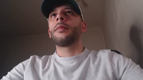 HenryAxe online show from July 9, 8:25 pm
