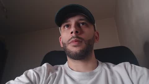 HenryAxe online show from July 12, 11:11 pm
