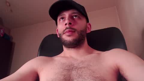 HenryAxe online show from July 19, 1:40 am