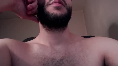 HenryAxe online show from August 1, 12:44 pm